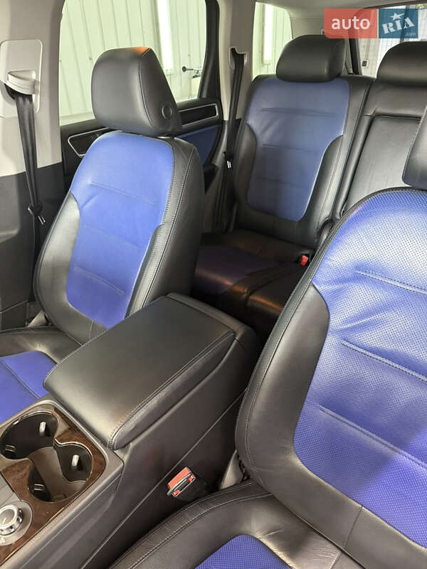 Внедорожник / Кроссовер Volkswagen Touareg 2012 в Днепре фото 23 Внедорожник / Кроссовер Volkswagen Touareg 2012 в Днепре