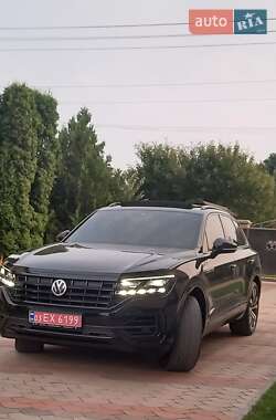 Внедорожник / Кроссовер Volkswagen Touareg 2019 в Чорткове