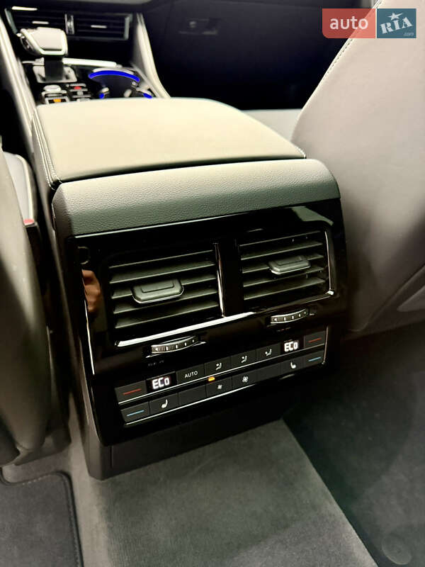 Внедорожник / Кроссовер Volkswagen Touareg 2025 в Одессе фото 10 Внедорожник / Кроссовер Volkswagen Touareg 2025 в Одессе