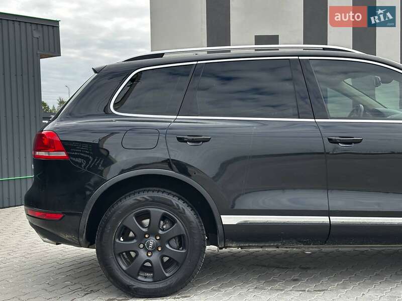 Позашляховик / Кросовер Volkswagen Touareg 2012 в Львові фото 10 Позашляховик / Кросовер Volkswagen Touareg 2012 в Львові