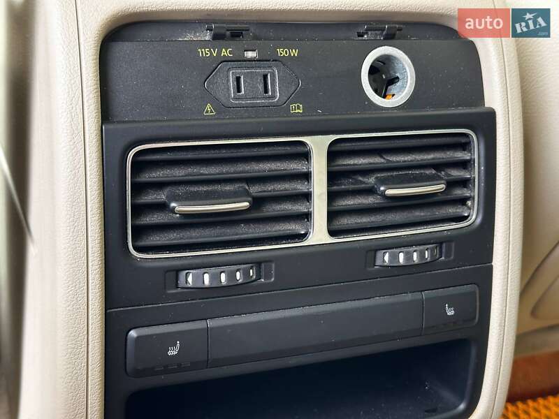 Позашляховик / Кросовер Volkswagen Touareg 2012 в Львові фото 31 Позашляховик / Кросовер Volkswagen Touareg 2012 в Львові