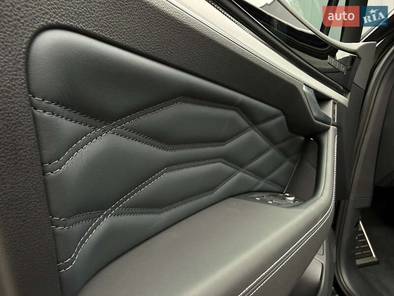 Внедорожник / Кроссовер Volkswagen Touareg 2025 в Киеве фото 32 Внедорожник / Кроссовер Volkswagen Touareg 2025 в Киеве