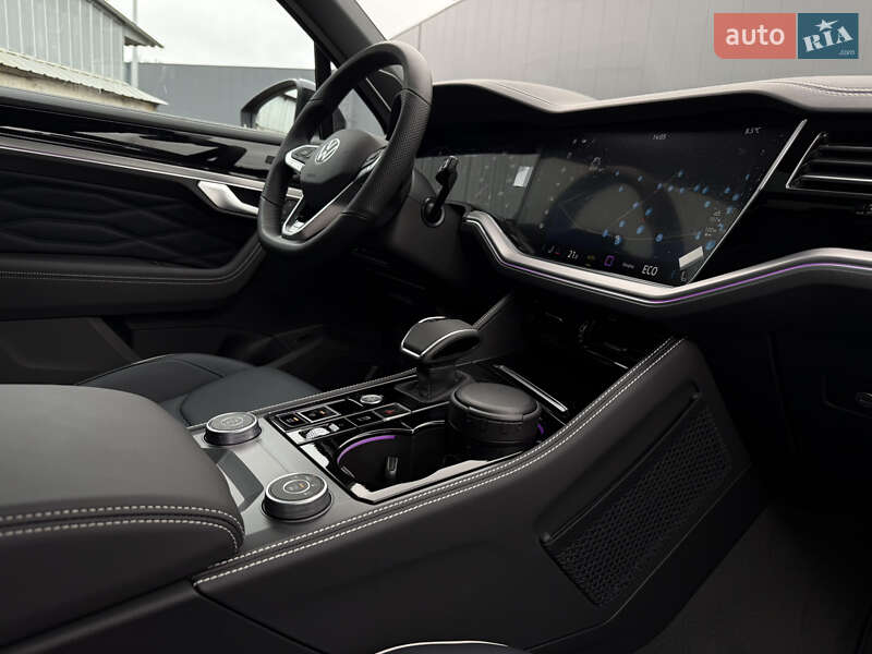 Внедорожник / Кроссовер Volkswagen Touareg 2025 в Киеве фото 52 Внедорожник / Кроссовер Volkswagen Touareg 2025 в Киеве