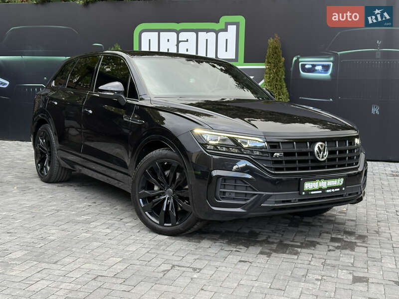 Внедорожник / Кроссовер Volkswagen Touareg 2020 в Киеве