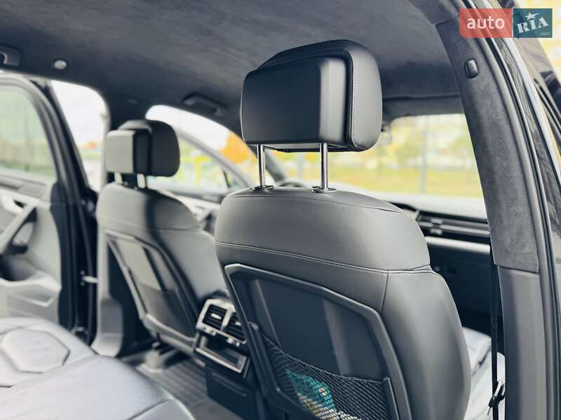Внедорожник / Кроссовер Volkswagen Touareg 2018 в Днепре фото 58 Внедорожник / Кроссовер Volkswagen Touareg 2018 в Днепре