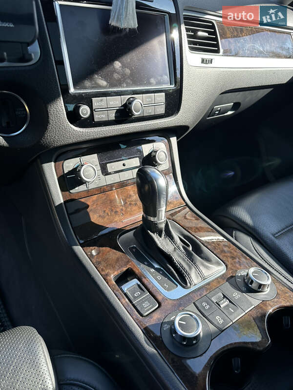 Внедорожник / Кроссовер Volkswagen Touareg 2011 в Калуше фото 10 Внедорожник / Кроссовер Volkswagen Touareg 2011 в Калуше