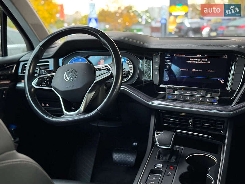 Внедорожник / Кроссовер Volkswagen Touareg 2021 в Киеве фото 50 Внедорожник / Кроссовер Volkswagen Touareg 2021 в Киеве