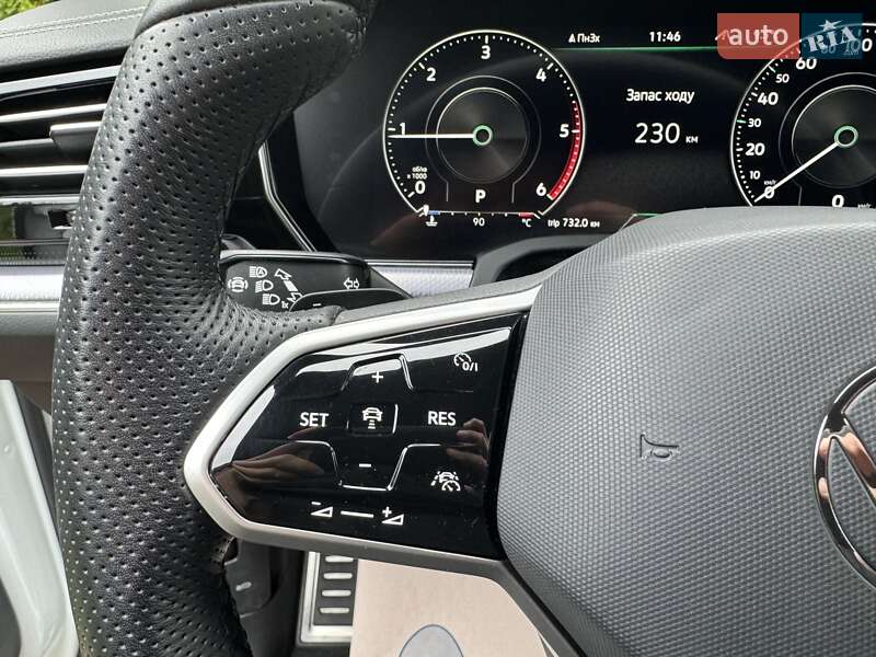 Внедорожник / Кроссовер Volkswagen Touareg 2021 в Киеве фото 45 Внедорожник / Кроссовер Volkswagen Touareg 2021 в Киеве