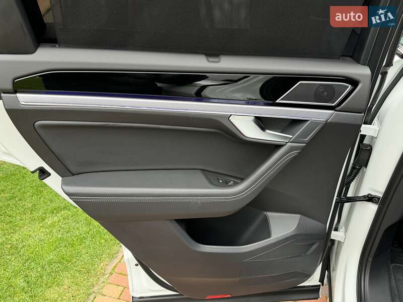 Внедорожник / Кроссовер Volkswagen Touareg 2021 в Киеве фото 88 Внедорожник / Кроссовер Volkswagen Touareg 2021 в Киеве