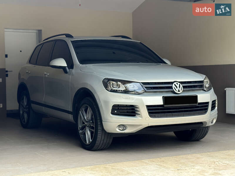 Позашляховик / Кросовер Volkswagen Touareg 2012 в Одесі фото 14 Позашляховик / Кросовер Volkswagen Touareg 2012 в Одесі