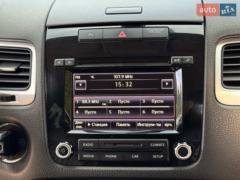 Позашляховик / Кросовер Volkswagen Touareg 2012 в Одесі фото 32 Позашляховик / Кросовер Volkswagen Touareg 2012 в Одесі