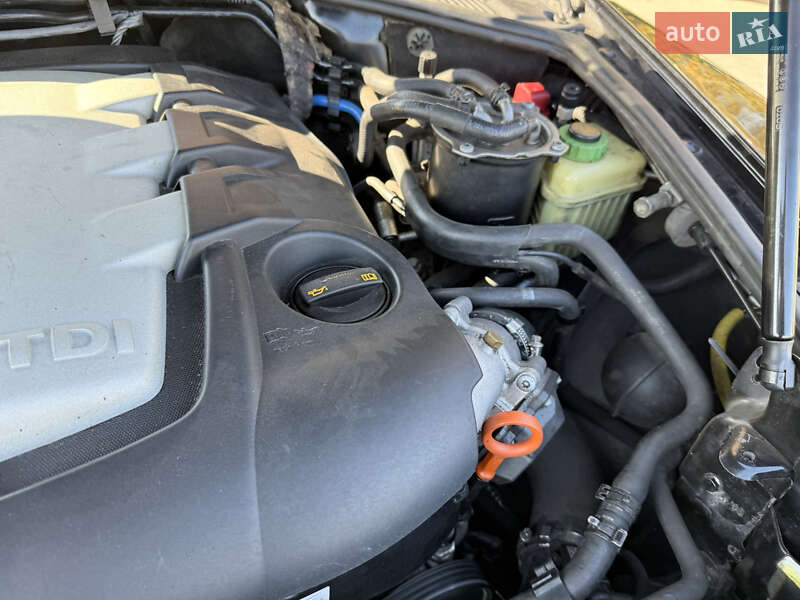 Внедорожник / Кроссовер Volkswagen Touareg 2006 в Одессе