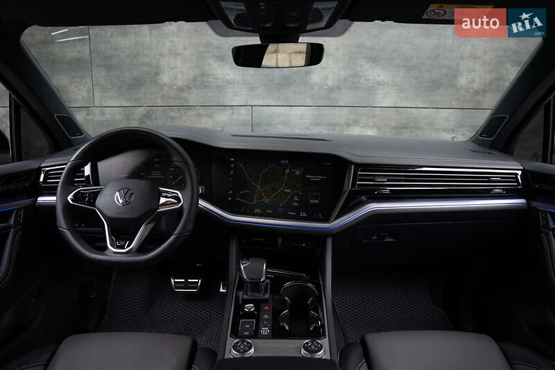 Позашляховик / Кросовер Volkswagen Touareg 2023 в Києві фото 15 Позашляховик / Кросовер Volkswagen Touareg 2023 в Києві