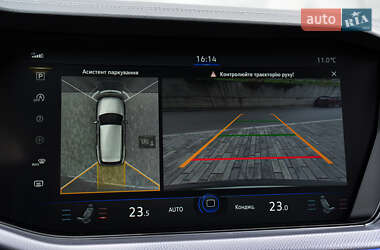 Внедорожник / Кроссовер Volkswagen Touareg 2023 в 