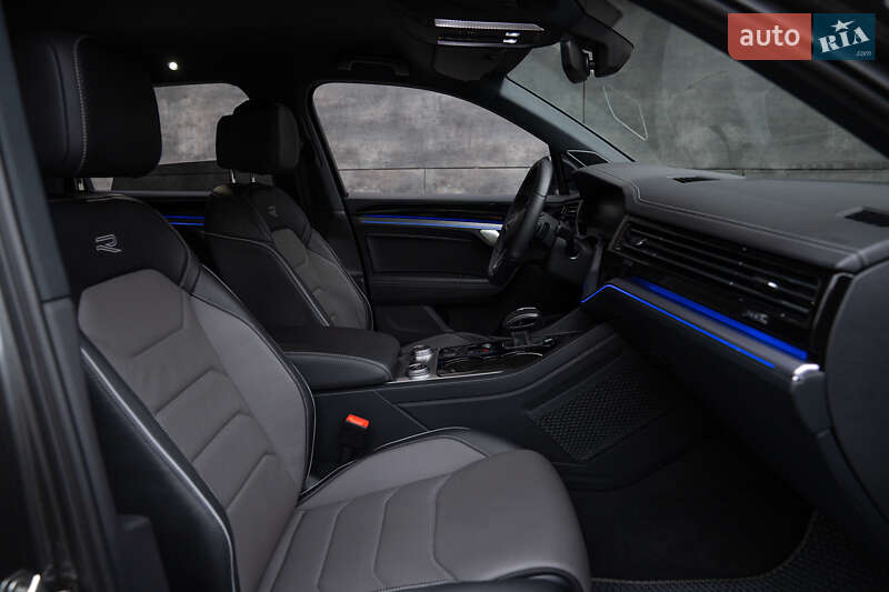 Позашляховик / Кросовер Volkswagen Touareg 2023 в Києві фото 32 Позашляховик / Кросовер Volkswagen Touareg 2023 в Києві