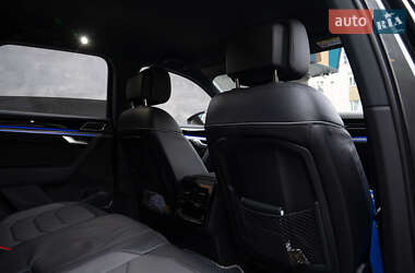 Внедорожник / Кроссовер Volkswagen Touareg 2023 в 