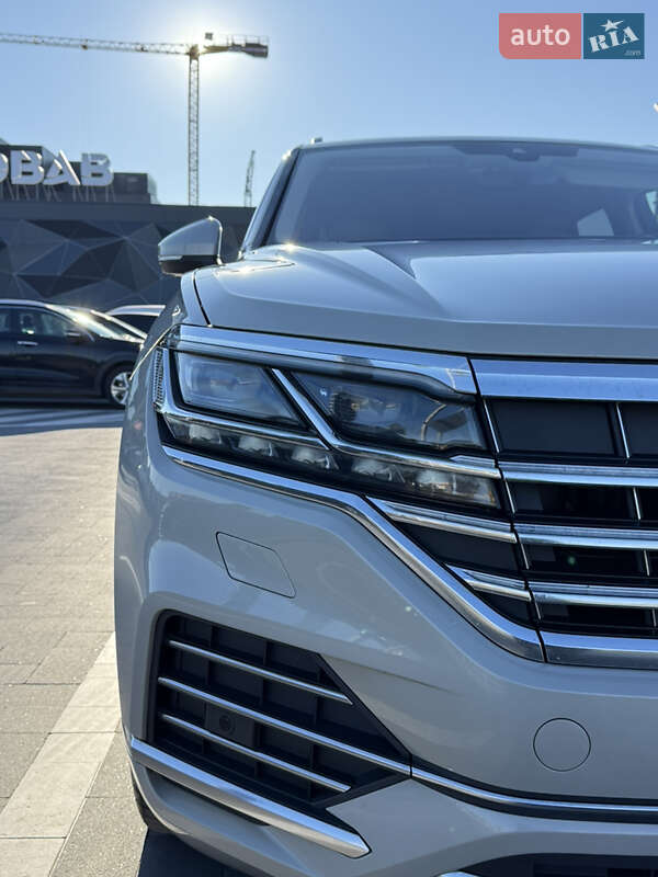 Позашляховик / Кросовер Volkswagen Touareg 2022 в Луцьку фото 16 Позашляховик / Кросовер Volkswagen Touareg 2022 в Луцьку