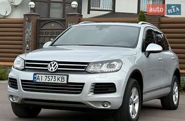 Внедорожник / Кроссовер Volkswagen Touareg 2012 в 