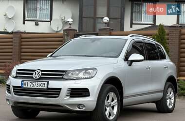 Внедорожник / Кроссовер Volkswagen Touareg 2012 в 