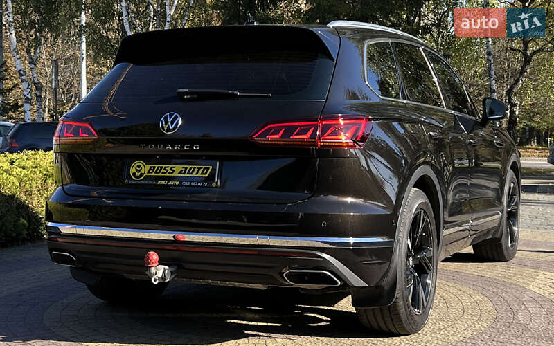 Позашляховик / Кросовер Volkswagen Touareg 2021 в Львові