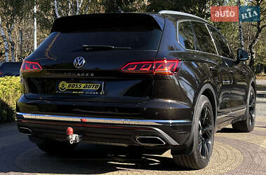 Внедорожник / Кроссовер Volkswagen Touareg 2021 в 