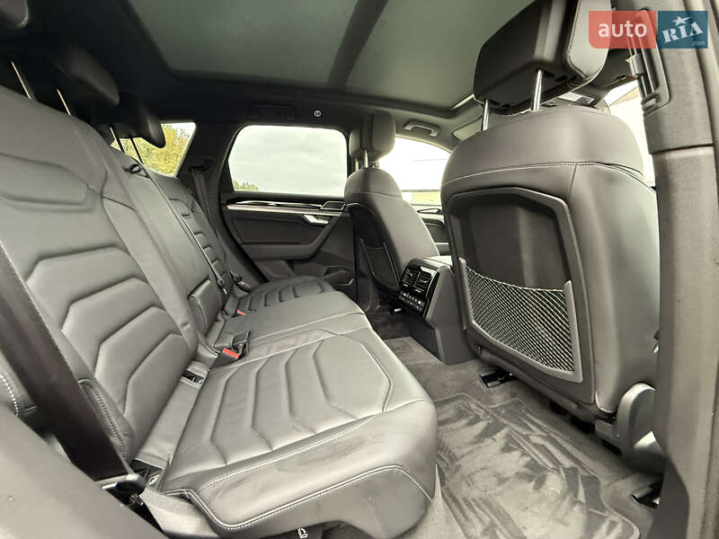 Внедорожник / Кроссовер Volkswagen Touareg 2022 в Луцке фото 46 Внедорожник / Кроссовер Volkswagen Touareg 2022 в Луцке