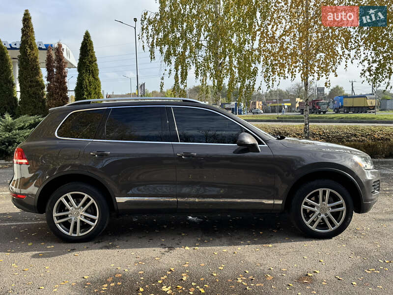 Внедорожник / Кроссовер Volkswagen Touareg 2011 в Смеле фото 6 Внедорожник / Кроссовер Volkswagen Touareg 2011 в Смеле