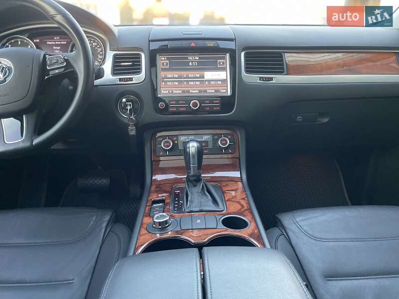 Внедорожник / Кроссовер Volkswagen Touareg 2010 в Хмельницком фото 33 Внедорожник / Кроссовер Volkswagen Touareg 2010 в Хмельницком