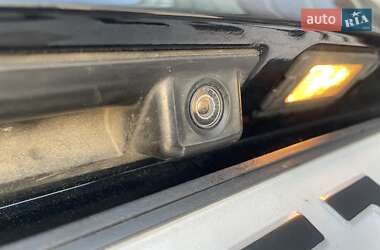 Внедорожник / Кроссовер Volkswagen Touareg 2010 в 