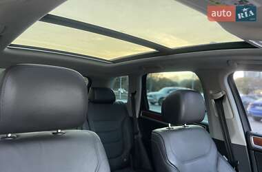 Внедорожник / Кроссовер Volkswagen Touareg 2010 в 