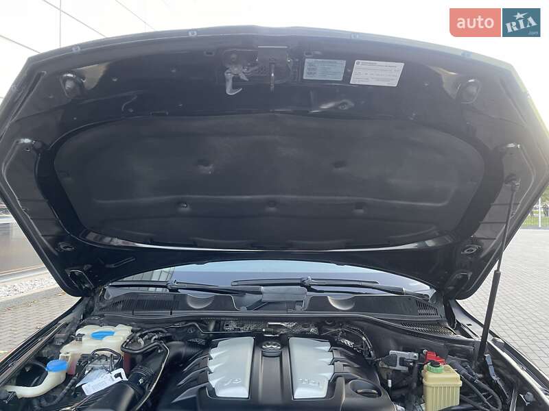 Внедорожник / Кроссовер Volkswagen Touareg 2010 в Хмельницком фото 70 Внедорожник / Кроссовер Volkswagen Touareg 2010 в Хмельницком