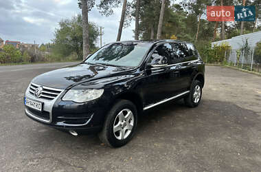 Внедорожник / Кроссовер Volkswagen Touareg 2007 в 