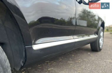 Внедорожник / Кроссовер Volkswagen Touareg 2007 в 