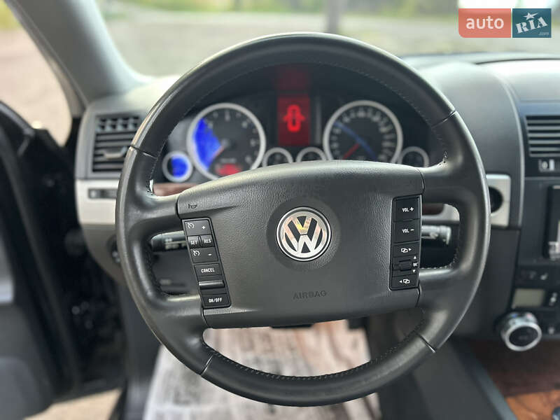 Позашляховик / Кросовер Volkswagen Touareg 2007 в Вінниці