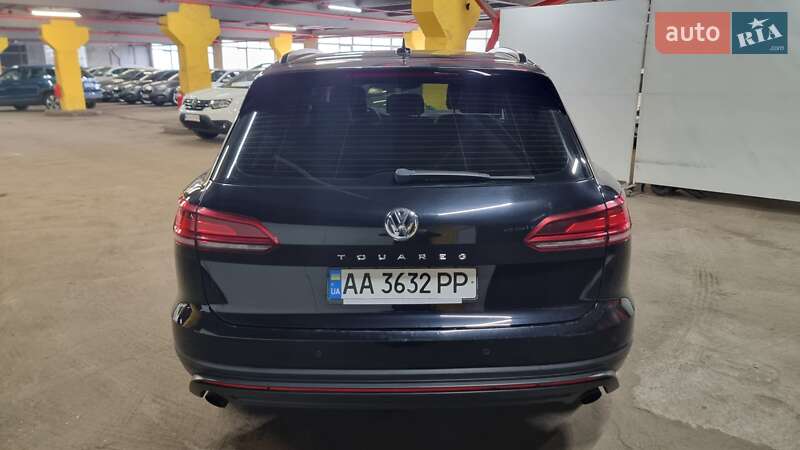Позашляховик / Кросовер Volkswagen Touareg 2019 в Києві фото 17 Позашляховик / Кросовер Volkswagen Touareg 2019 в Києві