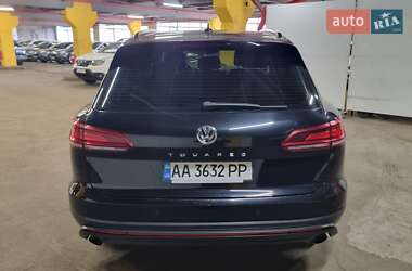 Внедорожник / Кроссовер Volkswagen Touareg 2019 в 