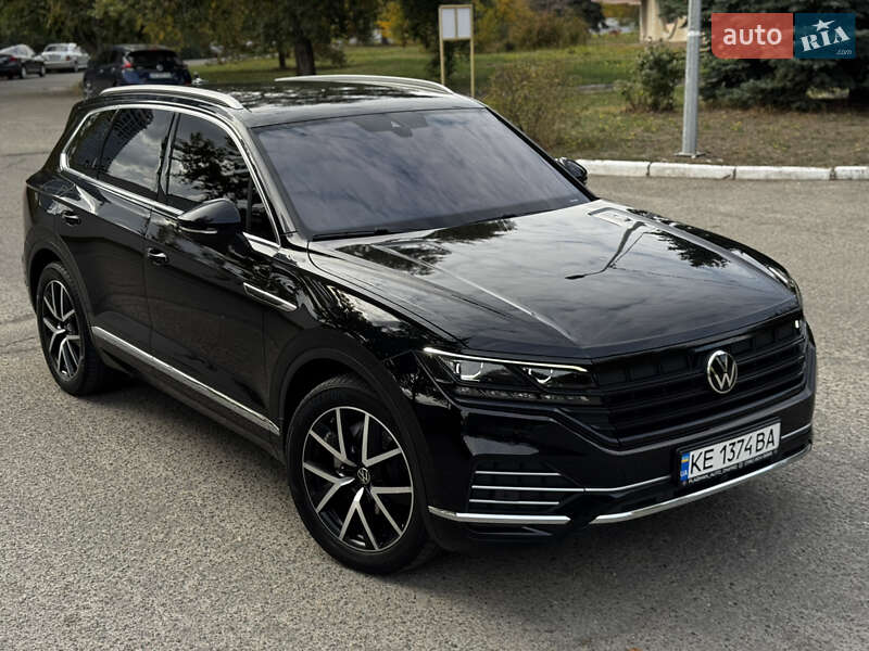 Внедорожник / Кроссовер Volkswagen Touareg 2021 в Днепре