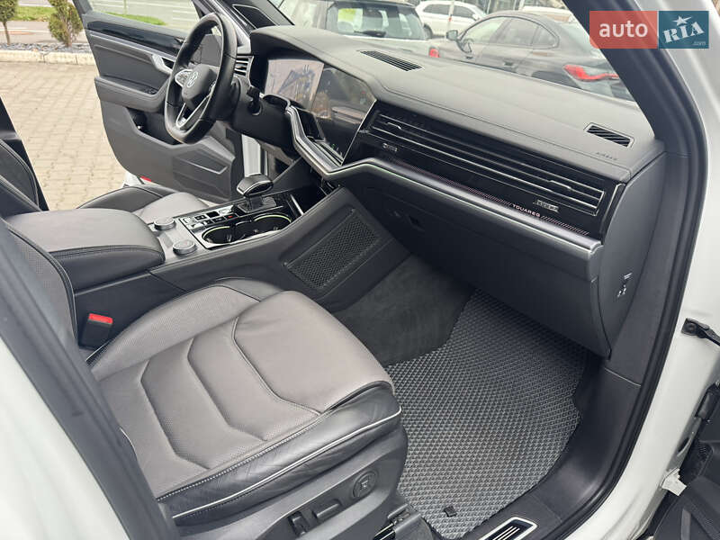 Внедорожник / Кроссовер Volkswagen Touareg 2024 в Хмельницком фото 18 Внедорожник / Кроссовер Volkswagen Touareg 2024 в Хмельницком