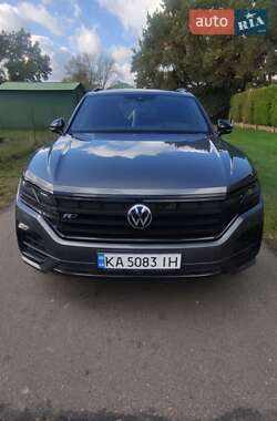 Внедорожник / Кроссовер Volkswagen Touareg 2021 в Козине