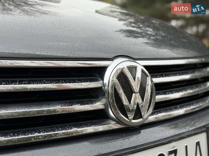 Позашляховик / Кросовер Volkswagen Touareg 2015 в Івано-Франківську фото 8 Позашляховик / Кросовер Volkswagen Touareg 2015 в Івано-Франківську