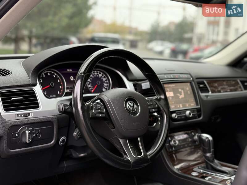 Позашляховик / Кросовер Volkswagen Touareg 2015 в Івано-Франківську фото 19 Позашляховик / Кросовер Volkswagen Touareg 2015 в Івано-Франківську