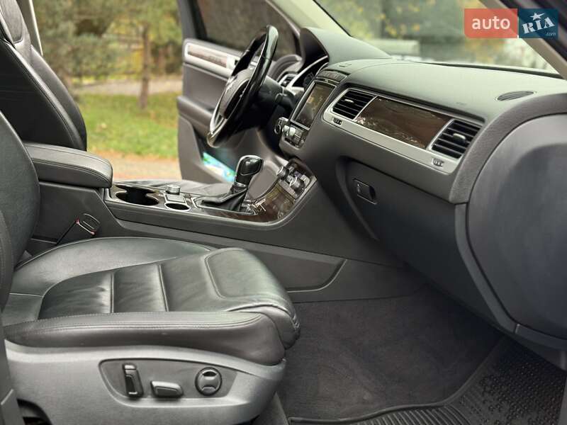 Позашляховик / Кросовер Volkswagen Touareg 2015 в Івано-Франківську фото 26 Позашляховик / Кросовер Volkswagen Touareg 2015 в Івано-Франківську