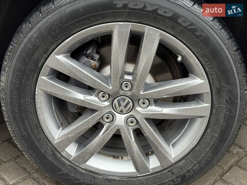 Позашляховик / Кросовер Volkswagen Touareg 2015 в Івано-Франківську фото 45 Позашляховик / Кросовер Volkswagen Touareg 2015 в Івано-Франківську