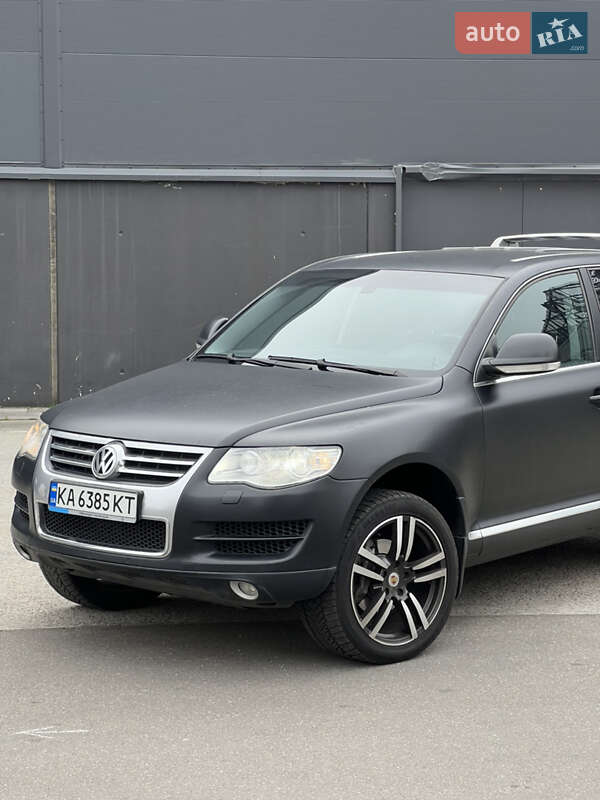 Внедорожник / Кроссовер Volkswagen Touareg 2008 в Киеве