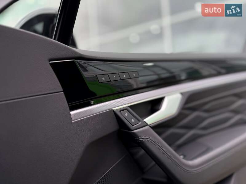 Позашляховик / Кросовер Volkswagen Touareg 2021 в Києві фото 34 Позашляховик / Кросовер Volkswagen Touareg 2021 в Києві