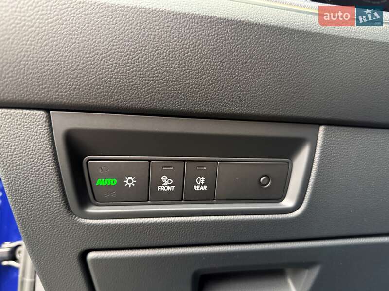 Позашляховик / Кросовер Volkswagen Touareg 2021 в Києві фото 38 Позашляховик / Кросовер Volkswagen Touareg 2021 в Києві