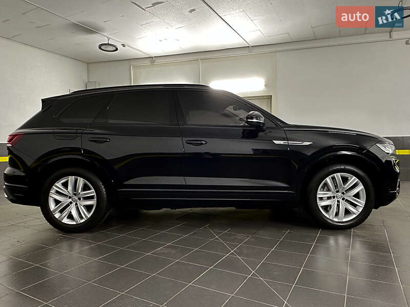 Позашляховик / Кросовер Volkswagen Touareg 2019 в Козятині фото 24 Позашляховик / Кросовер Volkswagen Touareg 2019 в Козятині