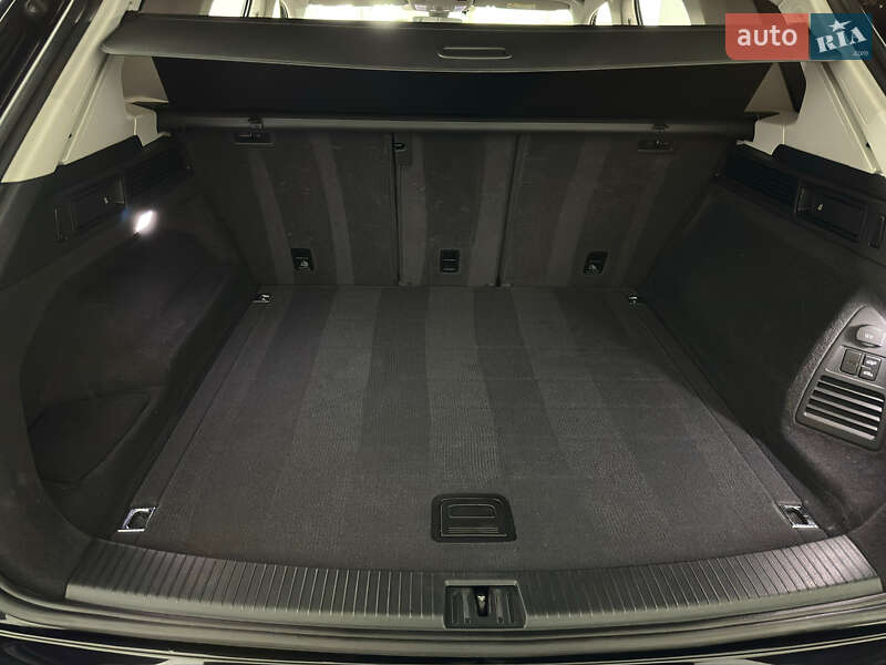 Позашляховик / Кросовер Volkswagen Touareg 2019 в Козятині фото 41 Позашляховик / Кросовер Volkswagen Touareg 2019 в Козятині