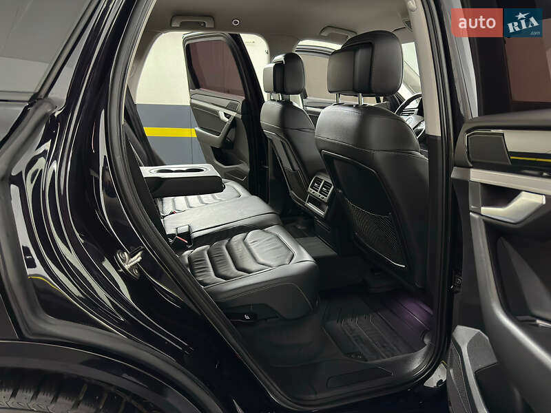 Позашляховик / Кросовер Volkswagen Touareg 2019 в Козятині фото 43 Позашляховик / Кросовер Volkswagen Touareg 2019 в Козятині