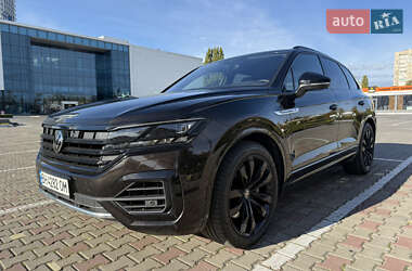 Внедорожник / Кроссовер Volkswagen Touareg 2020 в Одессе